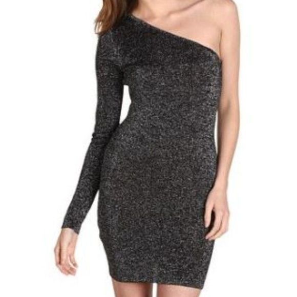 BCBGMaxAzria Dresses & Skirts - BCBGMAXAZRIA Women's Inya One Shoulder Night Dress, SZ M, NWT